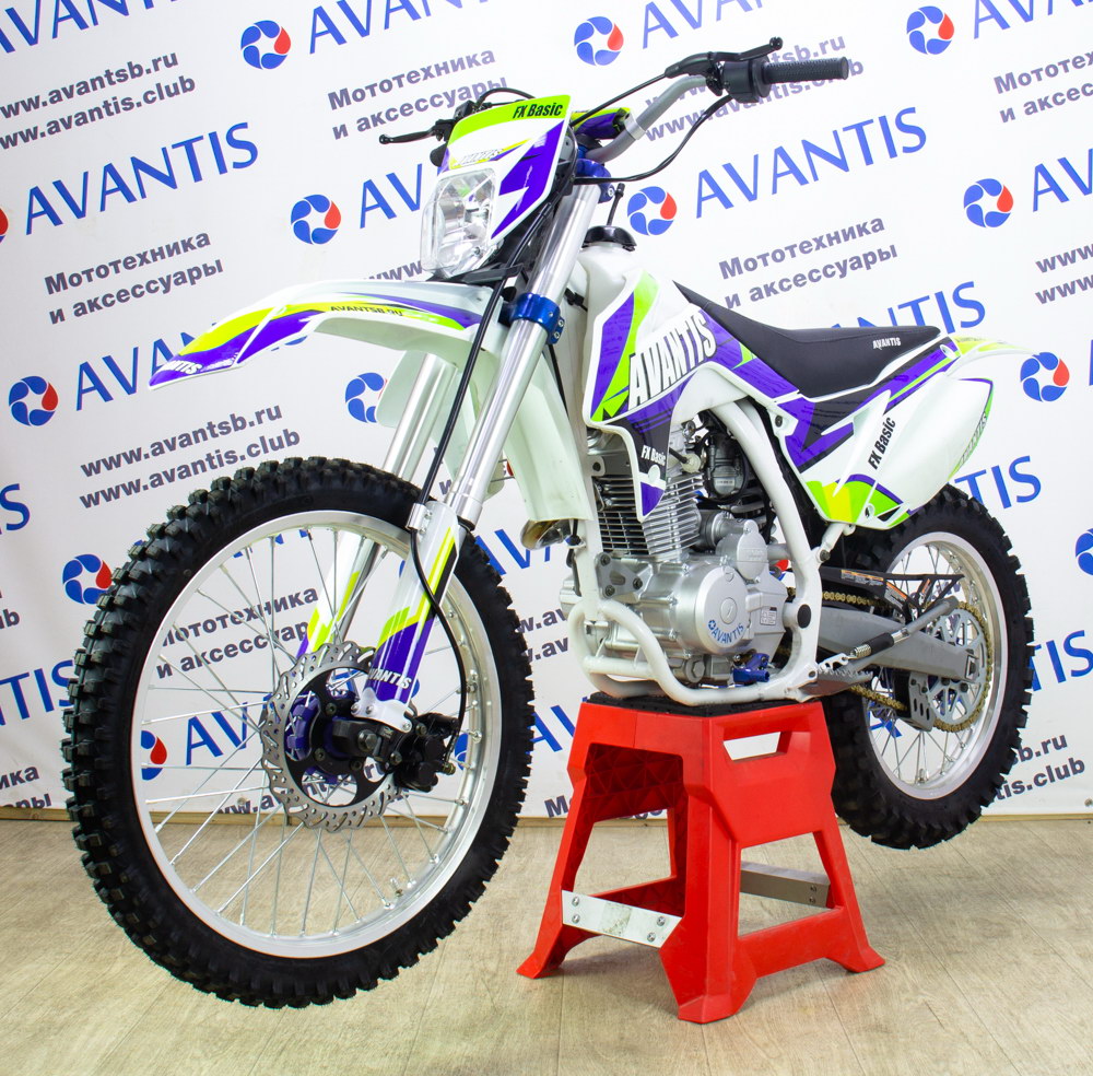 Мотоцикл Avantis FX 250 Basic с ПТС