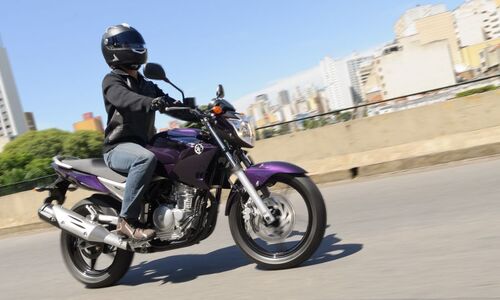 Мотоцикл Yamaha YS250 Fazer