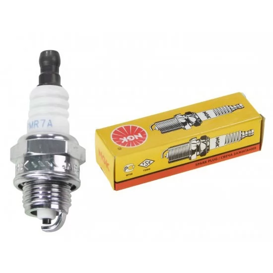 Купить свечу зажигания NGK BPMR7A для двигателя 49cc