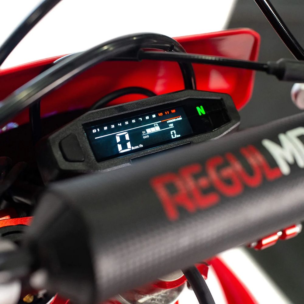 Мотоцикл Regulmoto Holeshot Red Edition без ЭПТС