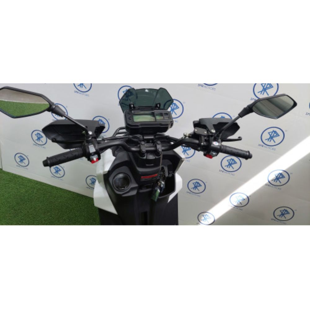 Купить скутер SPRMOTORS TANK Скутер SPRMOTORS TANK