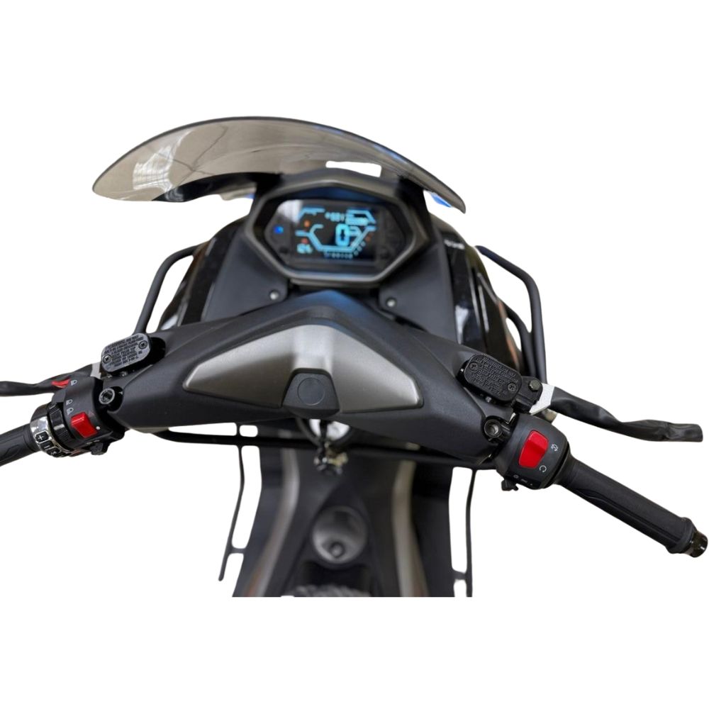 Скутер бензиновый Gorizont Venom